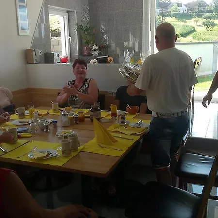 Apartment Sonnenwiese In 58 *